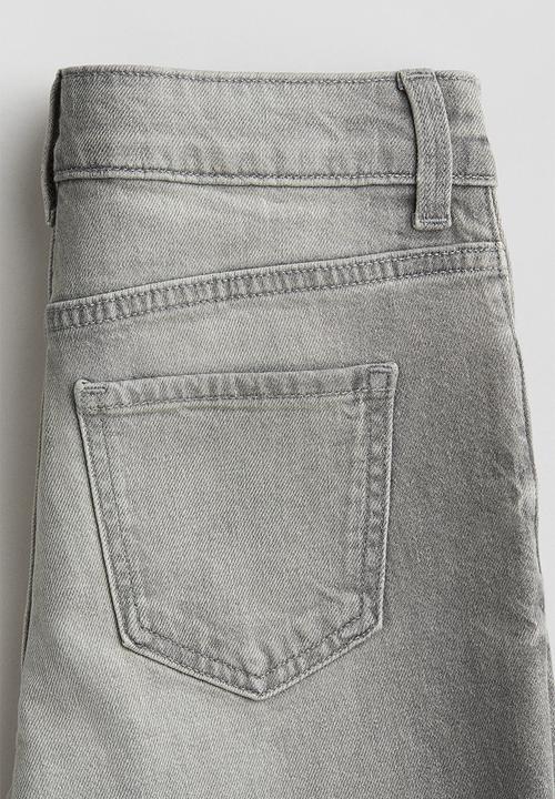 H&M - Baggy fit bootcut leg jeans - washed out light grey