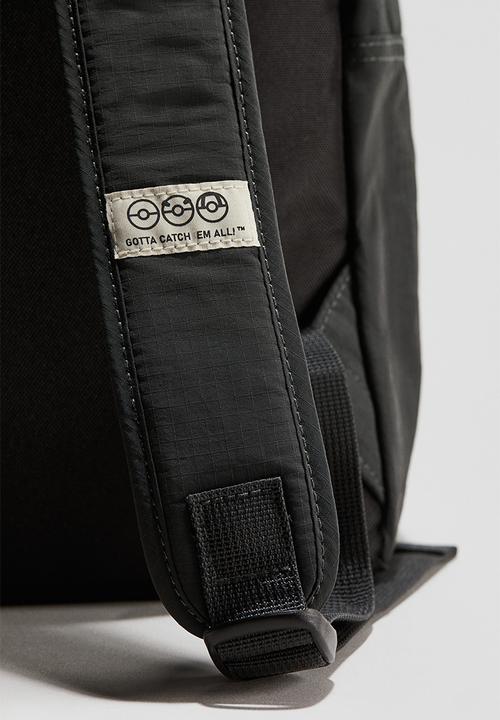 H&M - Printed backpack - black pokémon