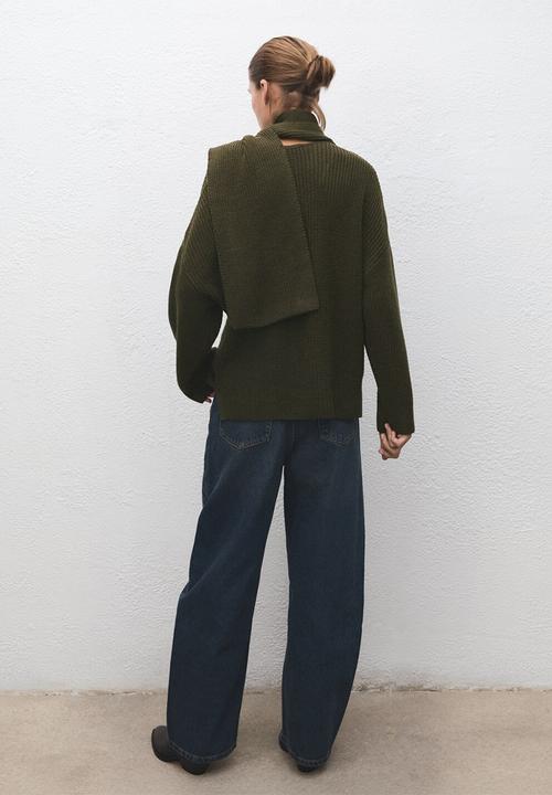 MANGO - Sweater scarfu - green