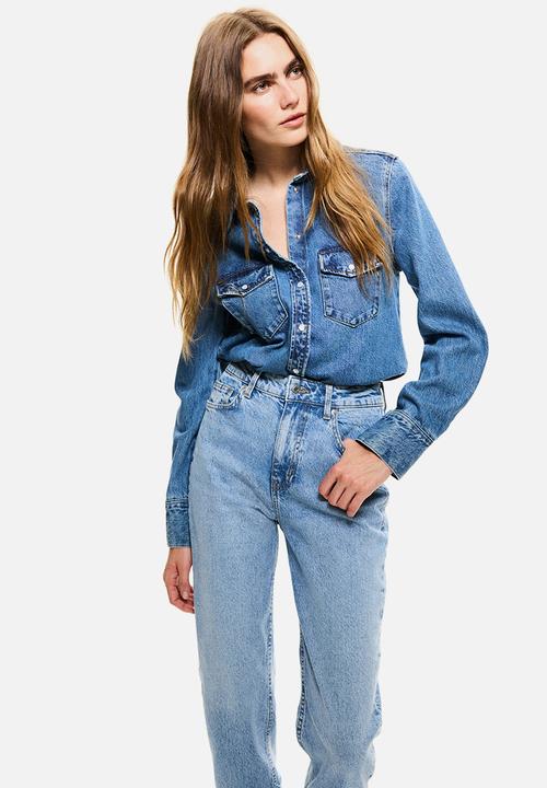 H&M - Mom slim fit high waist ankle jeans - light denim blue 