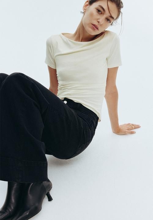 H&M - Ruched top - cream 