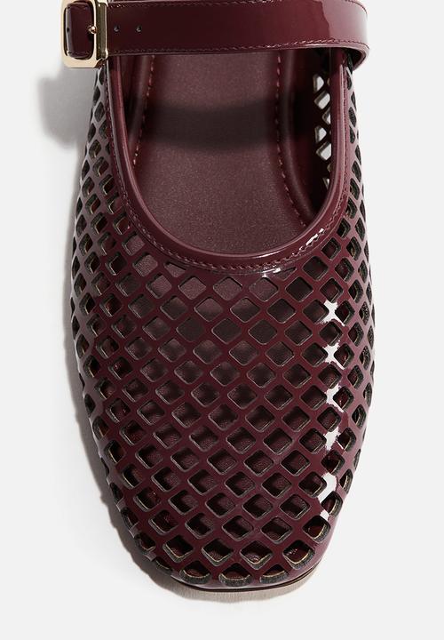 H&M - Perforated mary jane ballet pumps - burgundy