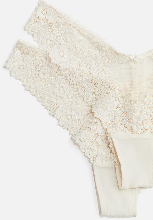 H&M - 2-pack lace brazilian briefs - cream