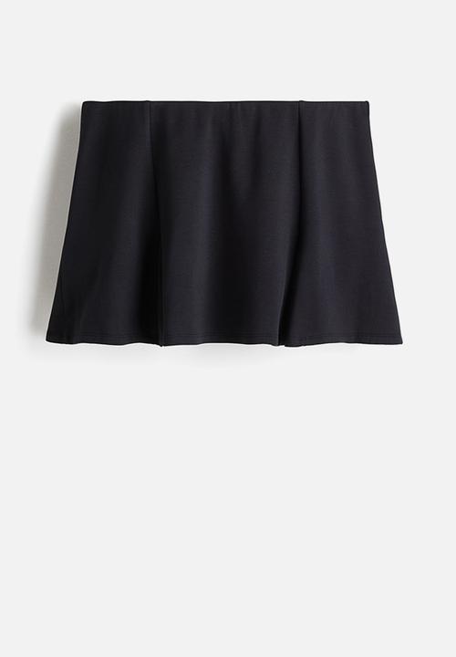 H&M - Pleated scuba skort - black