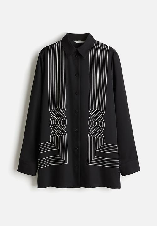 H&M - Oversized printed shirt - black patterned