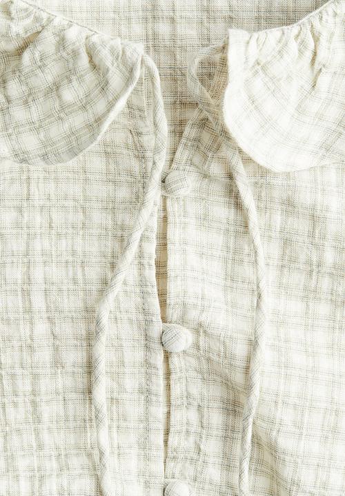 H&M - Frill-collared blouse - light beige checked