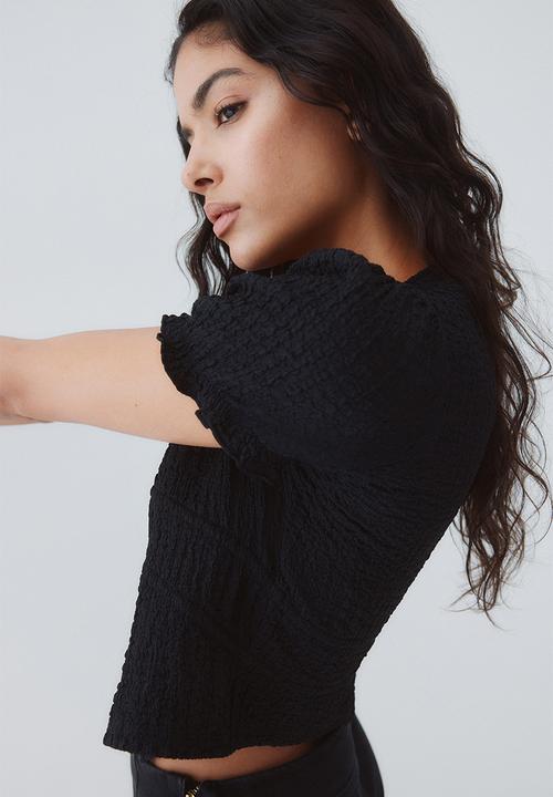 H&M - Crinkled tie-front top - black