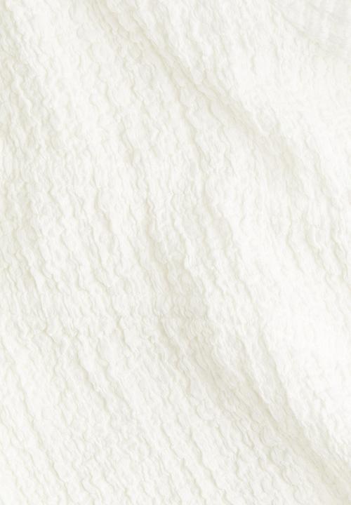 H&M - Crinkled tie-front top - white