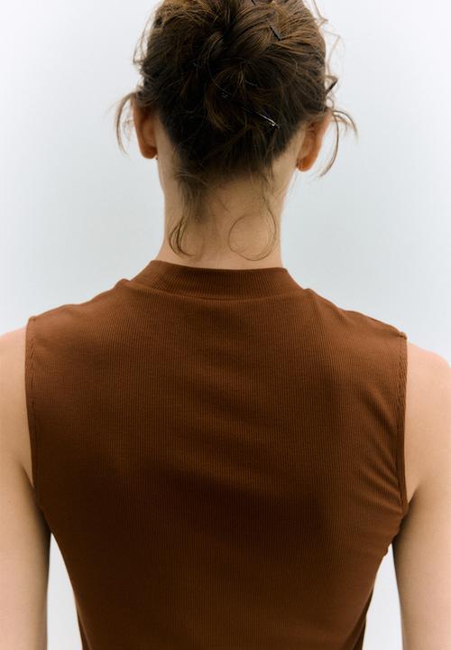 H&M - Stand-collar vest top - brown