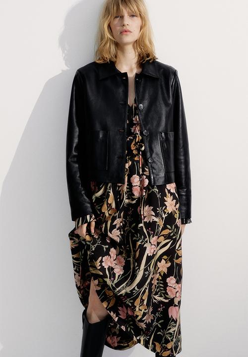 H&M - Voluminous skirt - black floral 