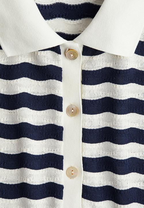 H&M - Textured-knit polo shirt - white & dark blue striped