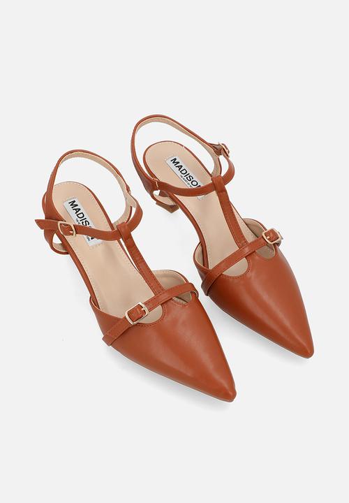 Madison® - Nadia closed toe ankle strap - tan