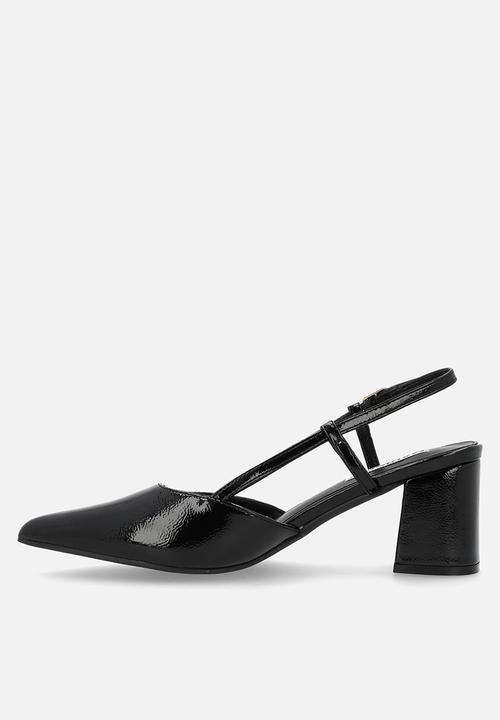 Madison® - Nanny closed toe slingback - black