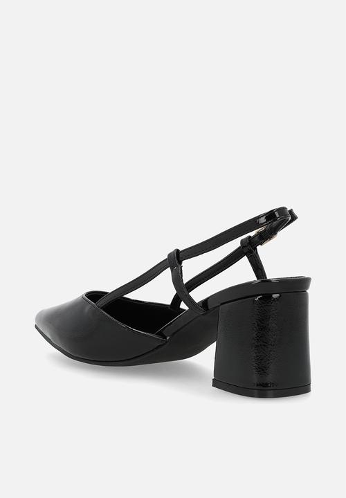 Madison® - Nanny closed toe slingback - black