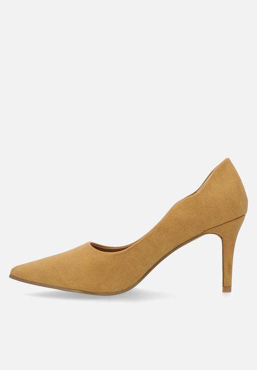 Madison® - Penny Scalloped 2 court - nude