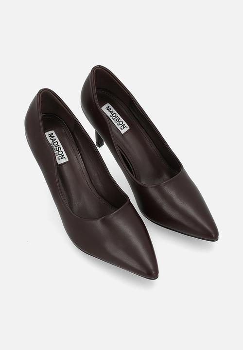 Madison® - Penny Scalloped 2 court - chocolate