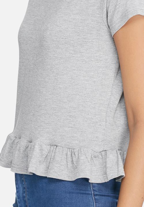 dailyfriday - Short ruffle tee