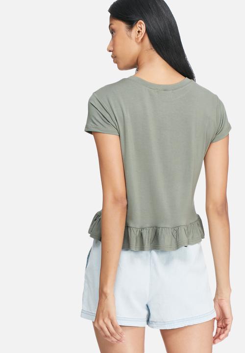 dailyfriday - Short ruffle tee