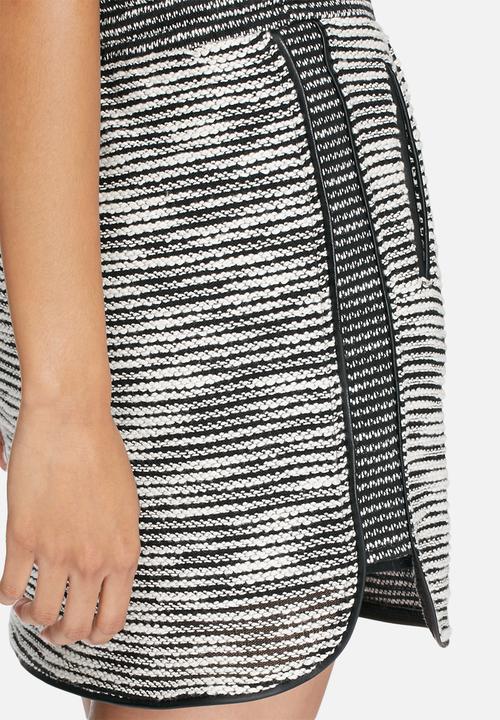 Vero Moda - Minna mini skirt