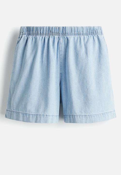 H&M - Denim pull-on shorts - light denim blue 