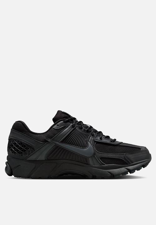 Nike Zoom Vomero 5 SE - BLACK/BLACK-ANTHRACITE-LT LEMON TWIST