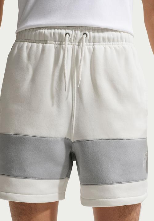 Nike - NSW Club BB JDI Shorts - Cream/Grey