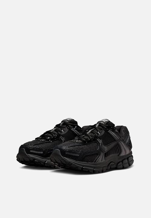Nike - Nike Zoom Vomero 5