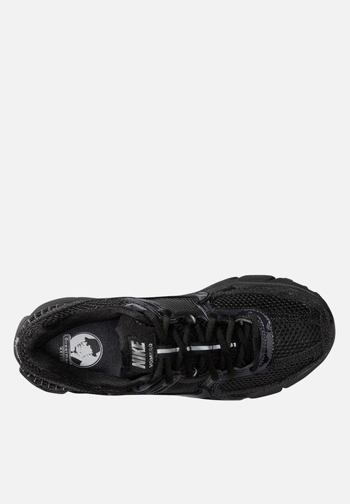 Nike - Nike Zoom Vomero 5