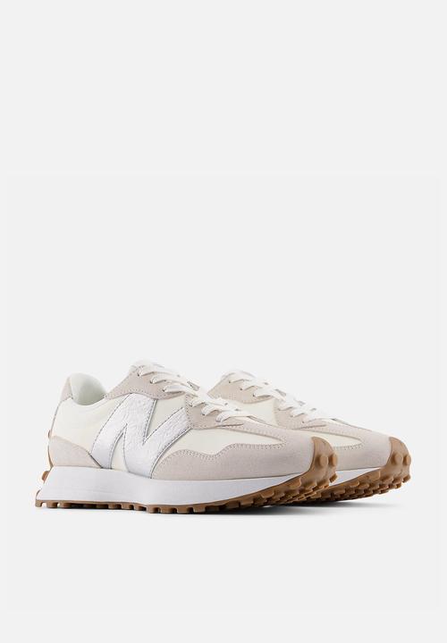 New Balance  - 327 v1