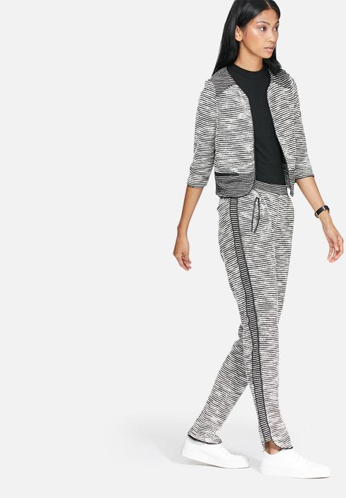 Vero Moda - Minna sweat pants