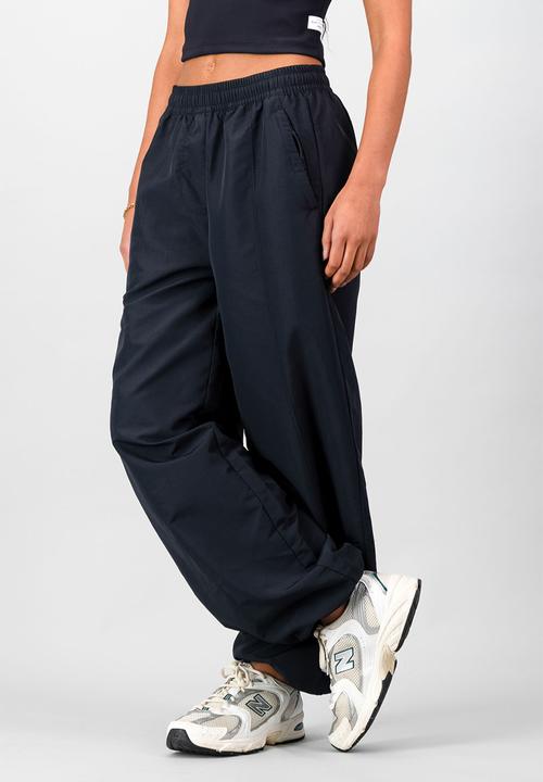 Burnt  - Stile Di Vita Utility Pant 7/8 - Black