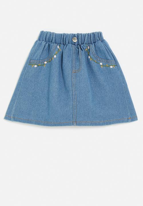 Pop Candy - Embroidered pocket a-line denim skirt - blue