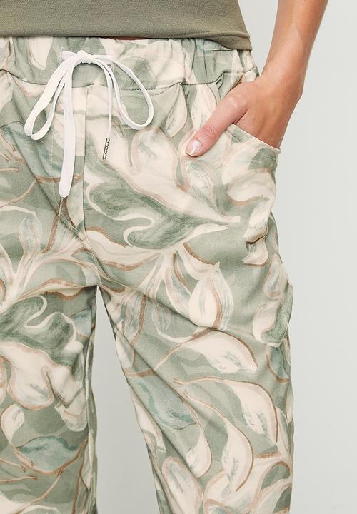 Stella Morgan - Italian Made Creased Printed Jogger With Drawcord - Green