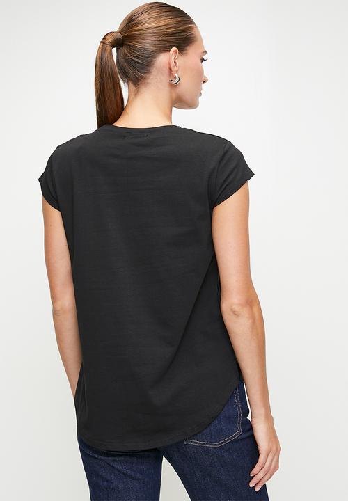 MANDI - Cap Sleeve Amour Embellished Logo Tee - Black