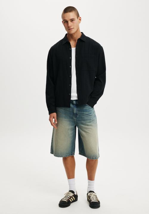 Cotton On - Remi Long Sleeve Shirt - Washed Black Dobby