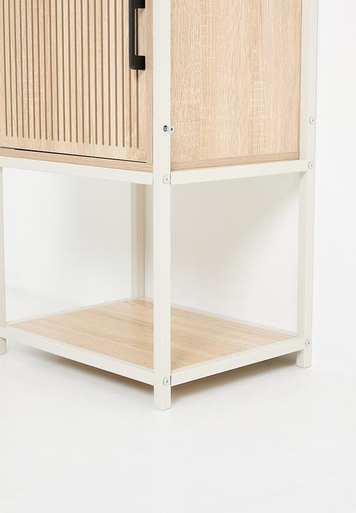 H&S - Tall fluted storage cabinet - white/natural