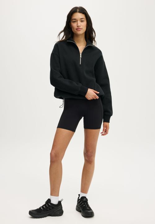 Cotton On - Plush Half Zip Sweatshirt - Black