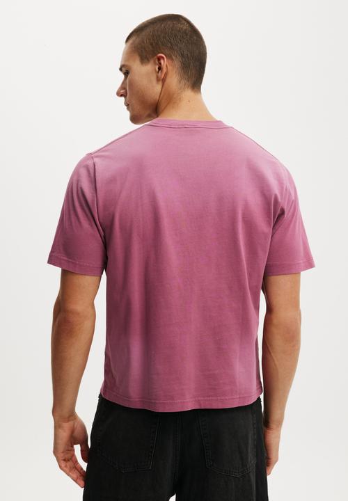 Cotton On - Cropped Fit Music T-shirt - Lcn Bra Heather Rose/Billie Eilish