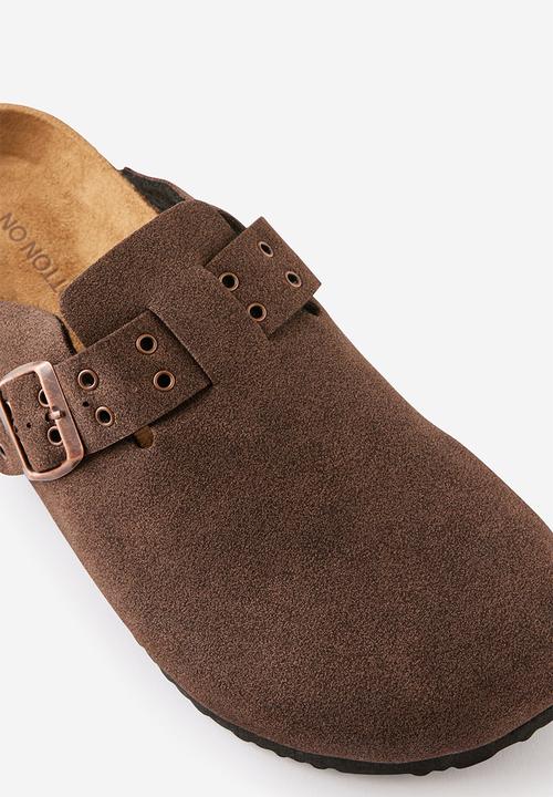 Cotton On - Rex buckle mule - choc hardware