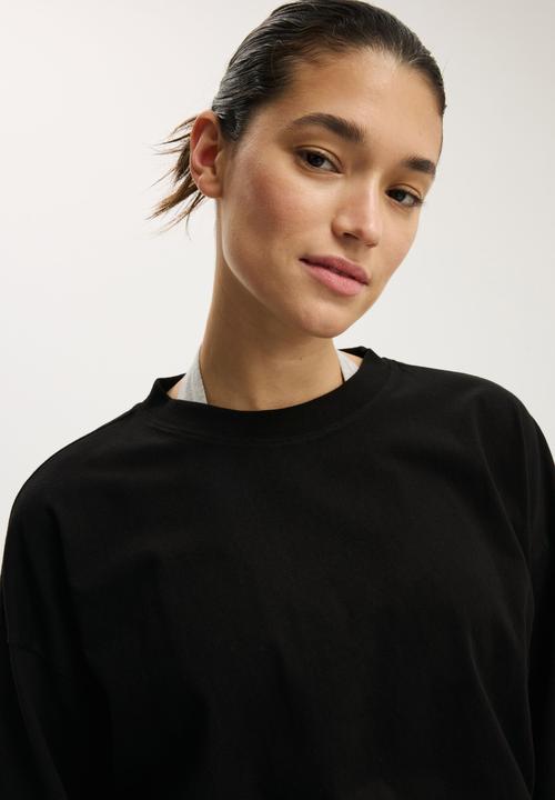 Cotton On - Oversized boxy long sleeve tee - black