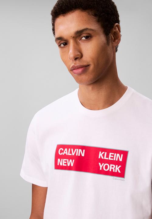 Calvin Klein - Short sleeve 30S Eu Ckny Box Graphic Tee - Brilliant White