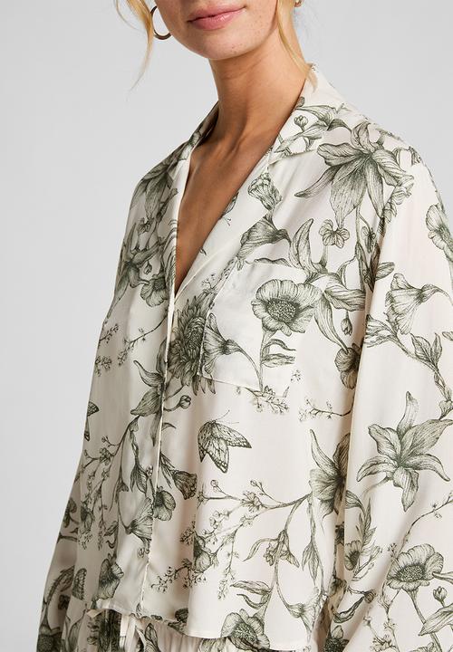 Hunkemoller - Jacket ls viscose storylover - white