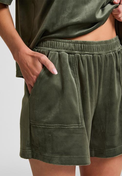 Hunkemoller - Short velours pocket - green