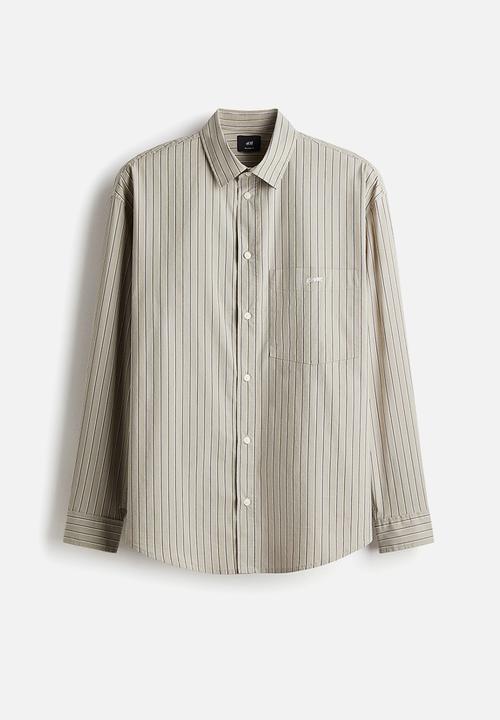 H&M - Loose fit poplin shirt - beige pinstriped