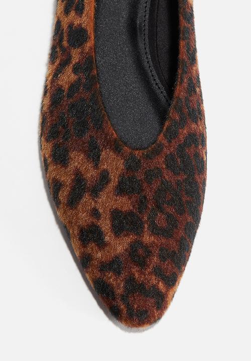 H&M - Pointed ballet flats - brown &  leopard print