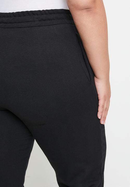 PUMA - Plus Ess Sweatpants Tr Cl Wck - Puma Black