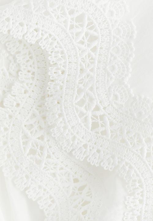 H&M - Lace-trimmed blouse - white