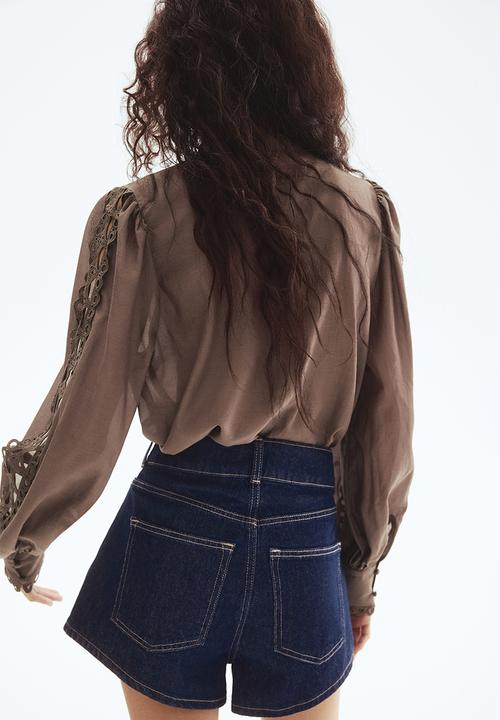 H&M - Lace-trimmed blouse - dark mole