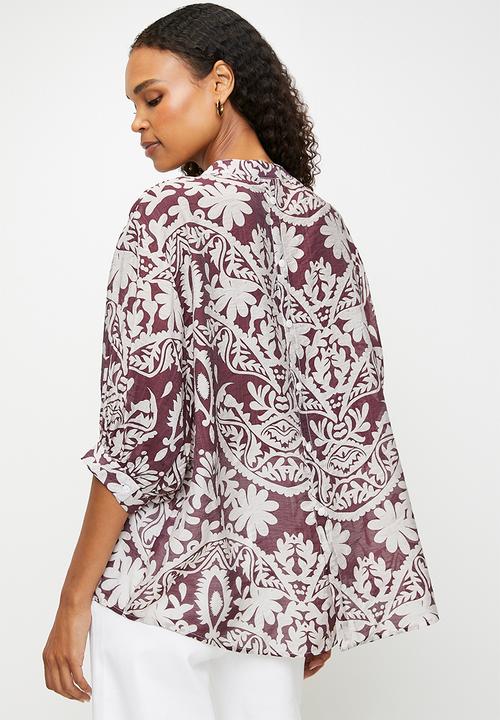 Izabel London - Half sleeve Batwing Blouse - Wine