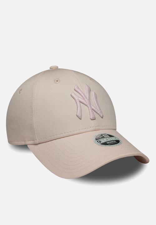 New Era - Female Metallic Logo 9Forty® New York Yankees -Pink